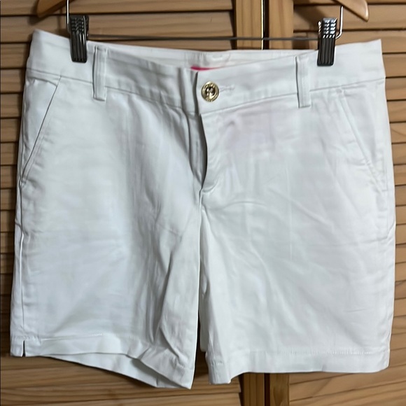 Lilly Pulitzer Shorts - Picture 1 of 3
